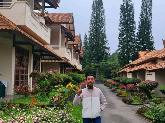The Essence of Sumatra: Medan’s Heritage, Berastagi’s Highlands, and Lake Toba’s Majestic Serenity 