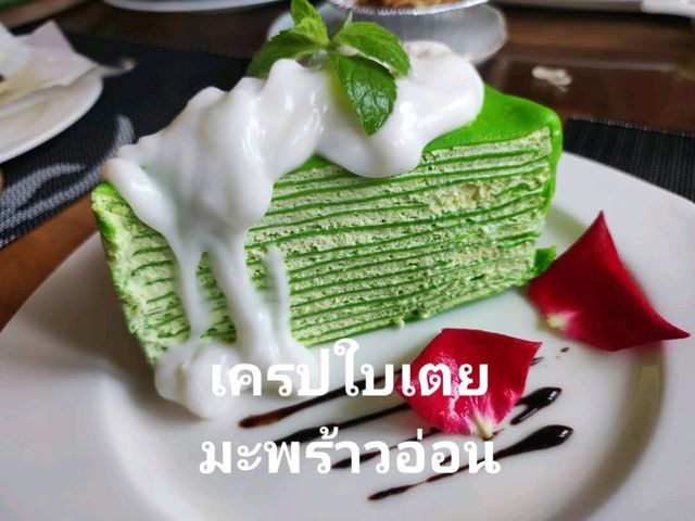 คาเฟ่เด็ด บ้านเพ อาหารสดอร่อย บรรยากาศร่มรื่น