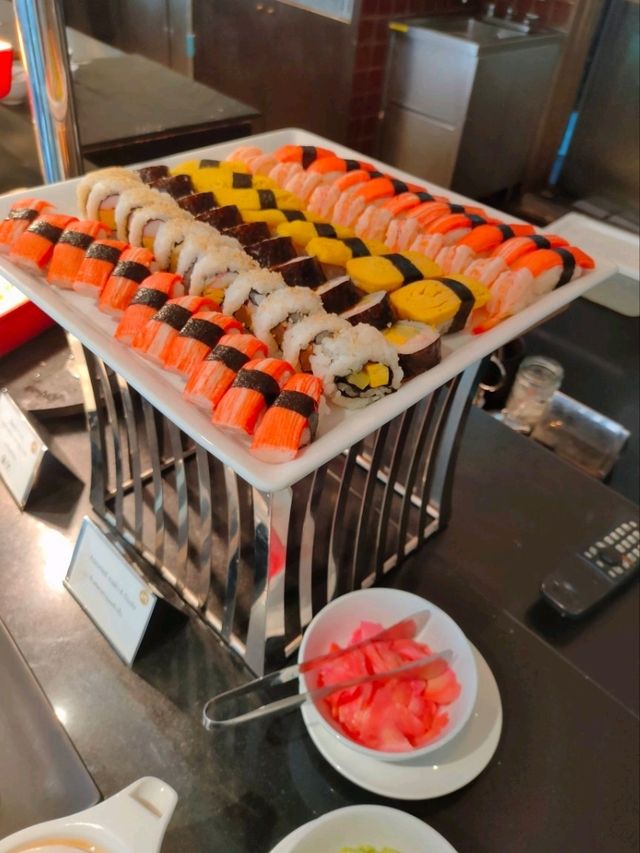 【バンコク】お手軽に楽しめるランチビュッフェ🍴