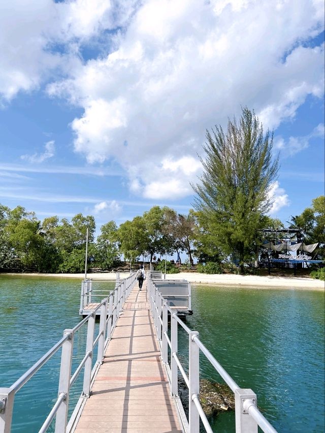 A Fun-Filled Day at Sentosa's Siloso Beach