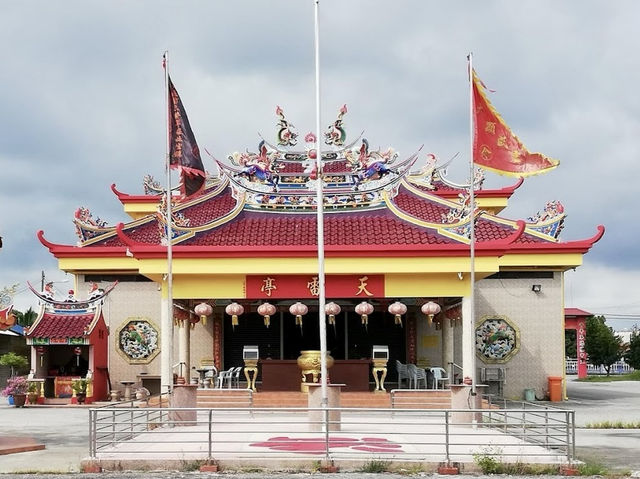 Lover’s Bridge (Tanjung Sepat) – A Solo Traveller’s Perspective