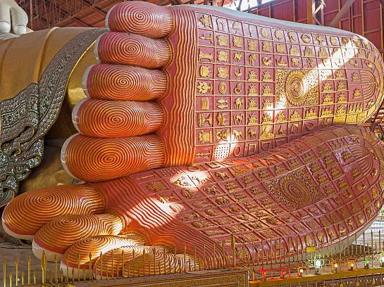 🔥 Chauk Chronicles: Oil Fields, Ancient Temples & the Best Tea Shop in the Desert 