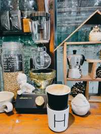 Glasshouse Coffee : คาเฟ่สไตล์เรือนกระจก