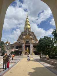 วัดพระธาตุผาซ่อนแก้ว
