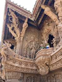 全球最壯闊的木雕寺廟博物館「真理寺」🪵芭達雅必去景點！