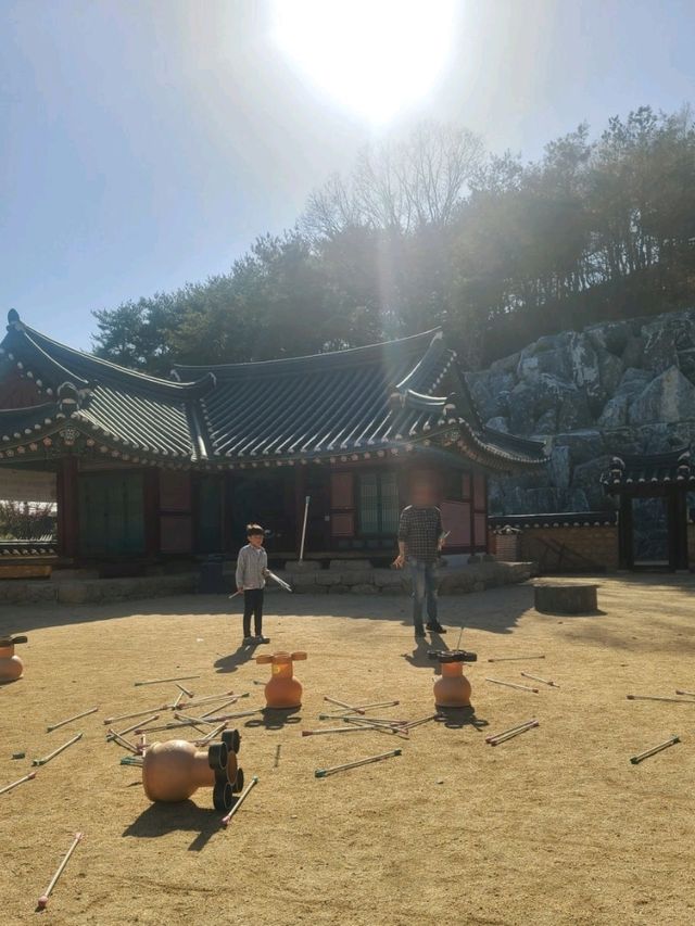안동호를 가로질러보는💚 안동예끼마을