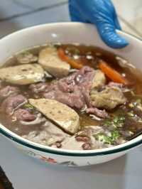 ร้านเฝอ🍜ที่คนเวียงจันทน์ในพื้นที่แนะนำว่าต้องมา