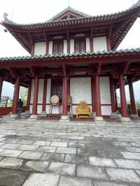 「探訪千年之美－肇慶麗譙樓的神秘魅力」🏰✨🖋️