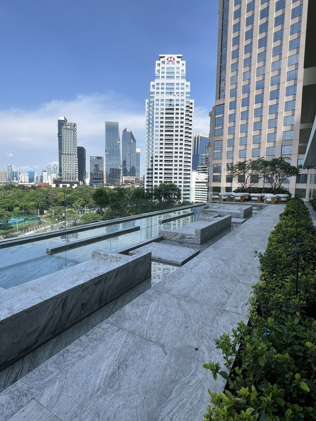 Dusit Thani Bangkok 