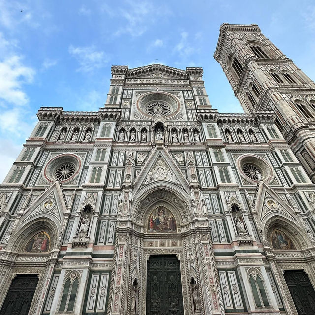 🎨 “Stone and Sky: A Daydream in Florence”