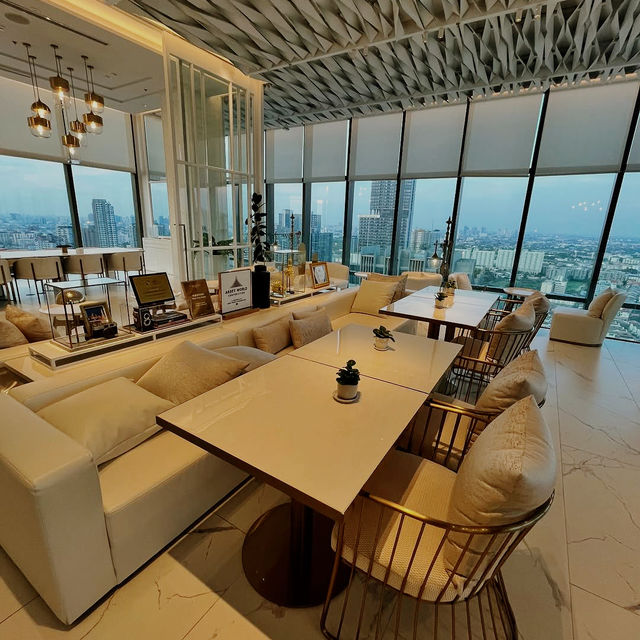 A Modern Retreat for Urban Explorers