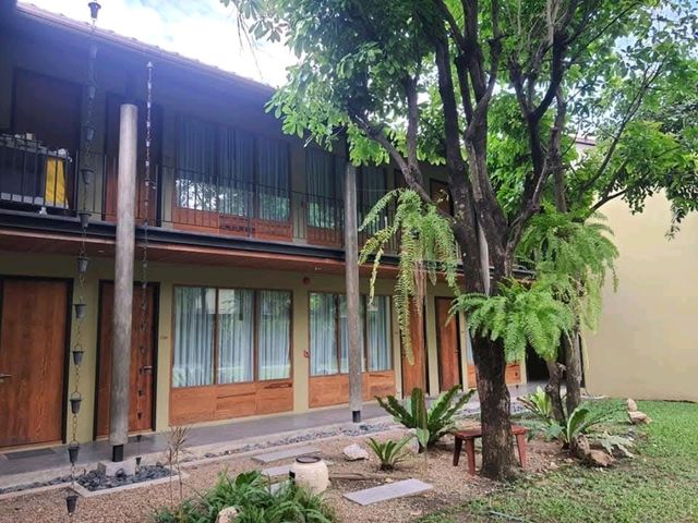 U Inchantree กาญจนบุรี—ที่พักเท่ๆ ริมแควแบบมีสไตล์