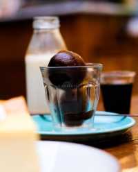 Sunlit Spaces and Chill Vibes at Lucky Cat Coffee & Kitchen