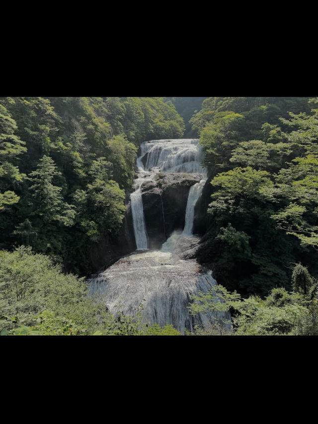 🌊【茨城・大子 袋田の滝】四段に流れる「四度の滝」で自然の力を感じる旅