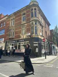 ロンドンの朝ごはんといえば「Regency Cafe」！