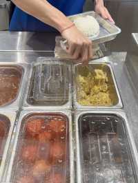 This Dongbei Braised Meat Stall at NEX Serves 400g Pork Sets from $6.90