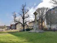 A Peaceful Break at Forbury Gardens