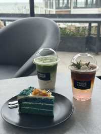 PRAVE CAFE ร้านกาแฟบรรยากาศชิล ติดทะเล🌊