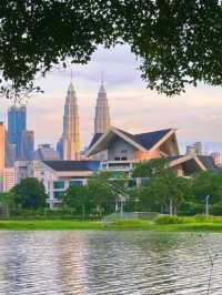 🚣‍♂️🌴 Lake Titiwangsa – Water Fun & Nature Vibes in the Heart of KL! 🌞🌊