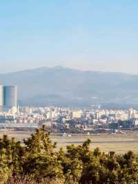 The Ultimate High Viewpoint for Sweeping Daytime Vistas
