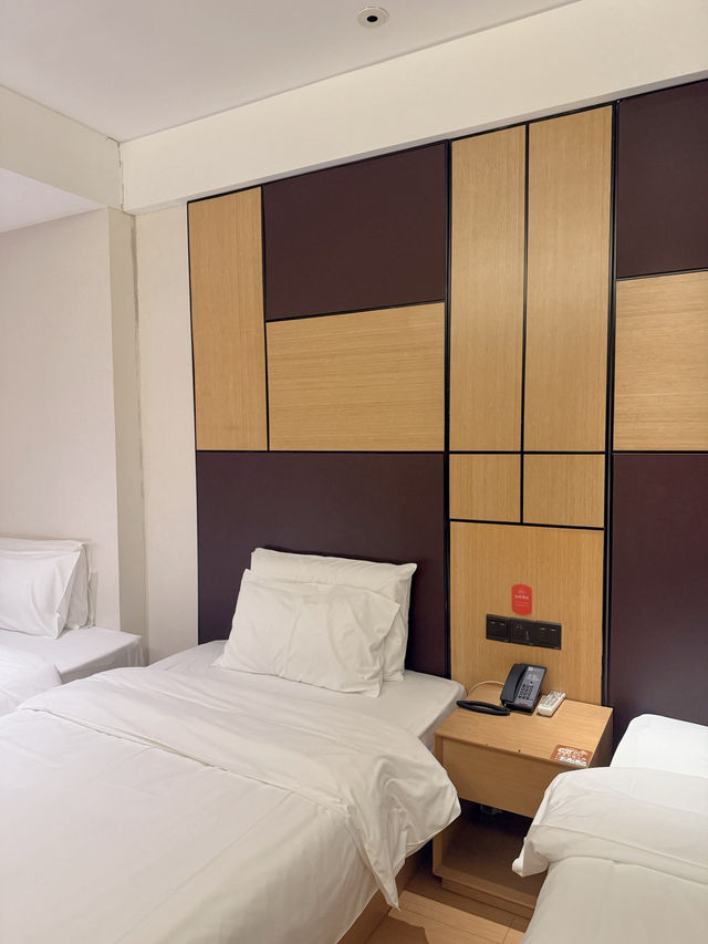 แนะนำโรงแรมเมื่อมาเหิงเตี้ยน Elan Select Hotel 