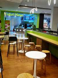 Yogurt Planet at Queensbay – Sweet Escape from the Heat!