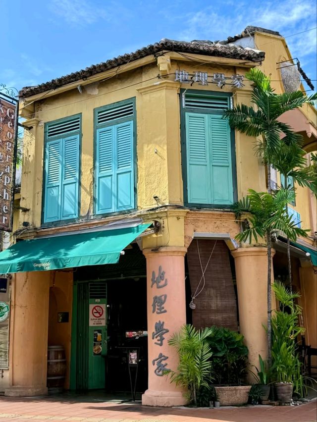 🌆✨ Melaka Trip – A City That Feels Like a Memory 🎒📸