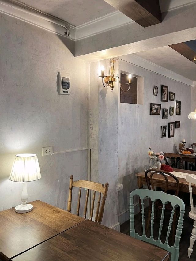 bake&burnt is a charming café