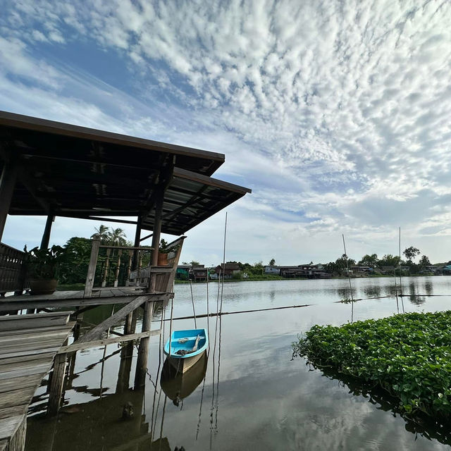🌿☕ Home_no.eight – บ้านเลขที่ 8 คาเฟ่เล็กๆ ริมน้ำ