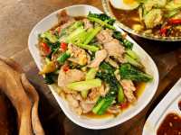 ส้มตำหัวไม้ Huamai Thai E-san เกาะหลีเป๊ะ 