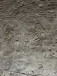 Valley Of The Kings: $20 Graveside Rave