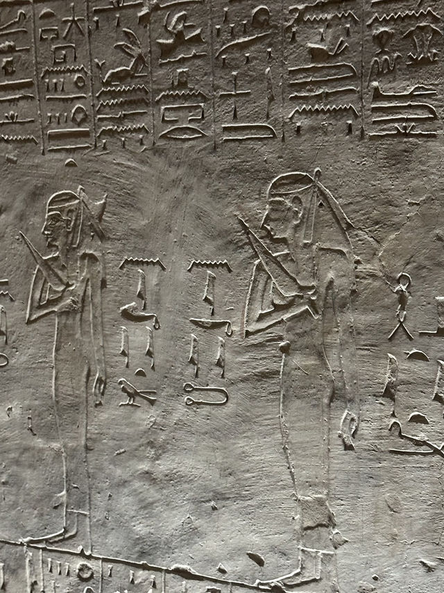 Valley Of The Kings: $20 Graveside Rave