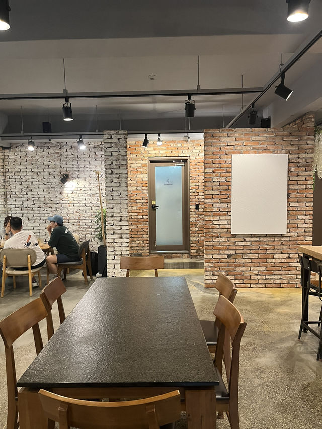  ☕ 수영역 근처 깔끔한 감성 카페, 리노(Rino)