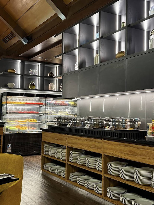 Sphere Lounge KLIA, Hotel-Style Comfort Before Takeoff