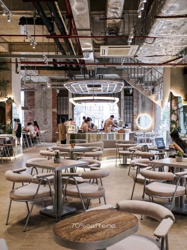 TING TING Coffee & Eatery 