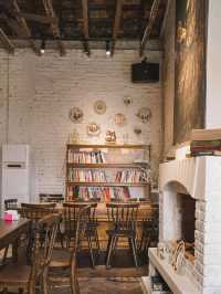 P Momments is a charming café