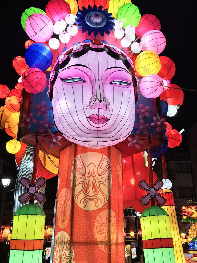 🌆昼は港町カフェでほっと一息、夜は異国の灯りに包まれて──横浜元町&中華街 春節の一日 🌆昼は港町カフェでほっと一息、夜は異国の灯りに包まれて──横浜元町&中華街 春節の一日