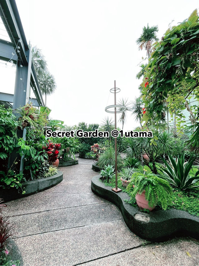 Secret Garden at 1 Utama: Hidden Rooftop Oasis Above the City