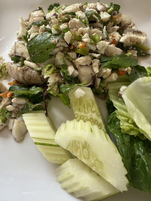 🍴 A.M.D. Restaurant – Authentic Thai-Lao Flavors in Vang Vieng 🌿