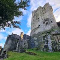 Blarney Castle & Gardens – Ireland’s Storied Fortress of Eloquent Legends