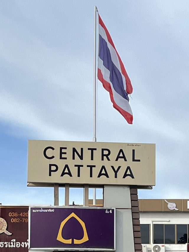Pattaya Perfect Day 2: Temples, Toys & Thai Hot Pot! 🌅🛍️🍲