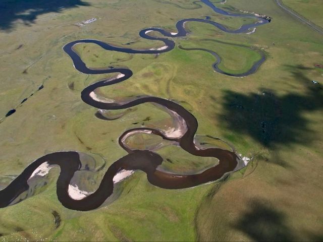 “Hulunbuir Prairie: The Sea of Grass in Inner Mongolia”