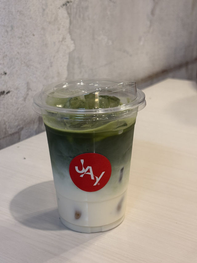 Jay ร้านกาแฟย่านตึกเก่า ☕️🍰  Jay ร้านกาแฟย่านตึกเก่า ☕️🍰