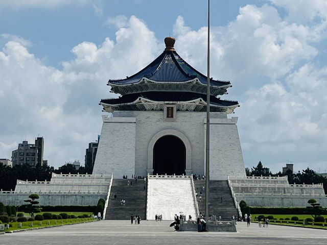 Liberty Square, Taipei ✨ — A Symbol of Freedom and History Liberty Square, Taipei ✨ — A Symbol of Freedom and History