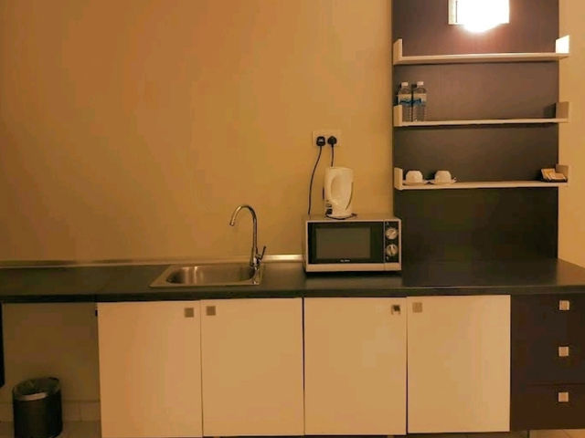 🌅 Bayu Marina Resort, Johor Bahru – Waterfront Stay with City Views