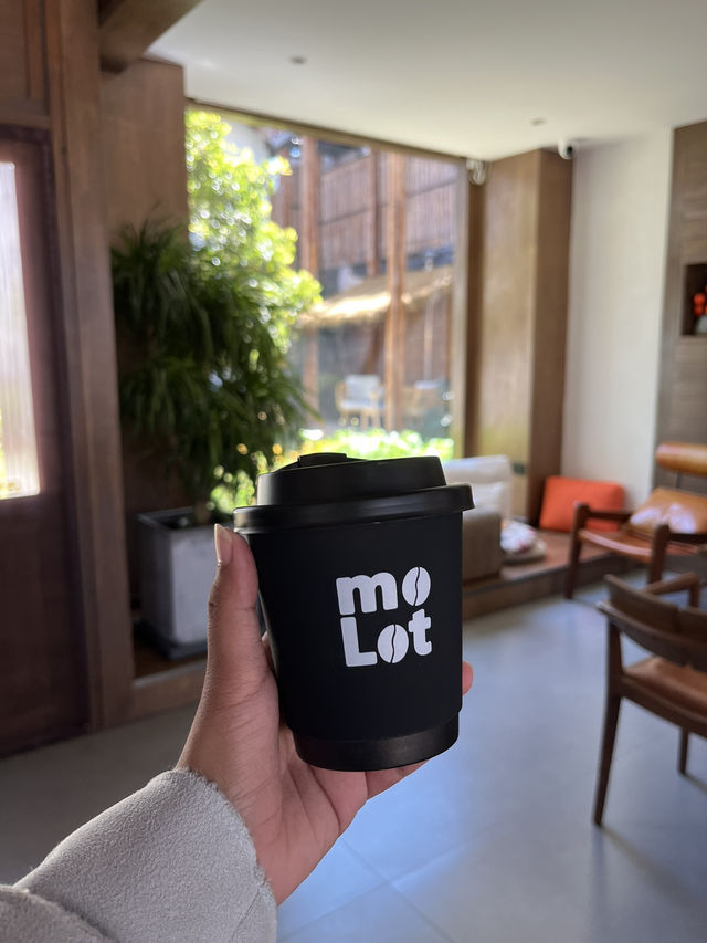 ME LET Café : Lijiang’s Hidden Specialty Coffee