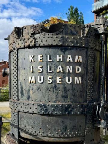 #萬聖節快樂

🏭 凱勒姆島博物館－謝菲爾德的工業瑰寶！ ⚙️

走進凱勒姆島博物館，穿越時光，感受謝菲爾德豐富的鋼鐵和工程歷史！探索古董機械、互動展覽，以及雄偉的唐河蒸汽機——歷史愛好者的必遊之地。

#旅行 #玩樂推薦 #家庭旅行 #情侶度假 #居家度假