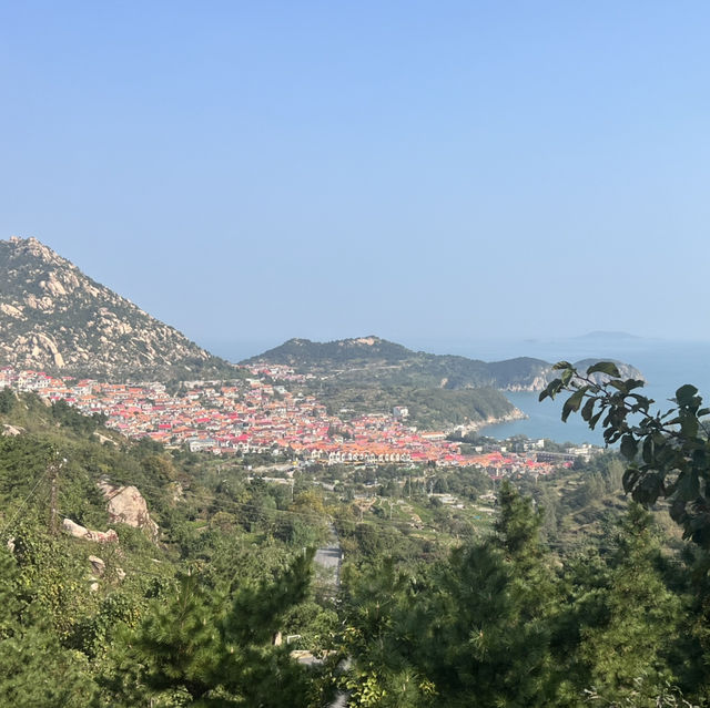 🇮🇹 This Isn’t Italy — It’s Qingdao Fishing Village! 🎨🌊