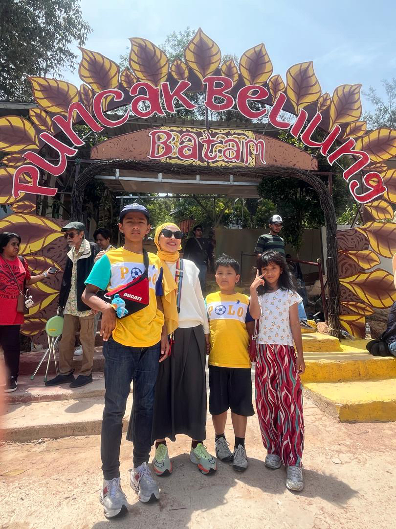 
Here is the revised and polished review with Barelang Seafood replacing the previous seafood restaurants, while keeping the full flow of your original experience.

⸻

⭐ Family Trip Review: Batam & Puncak (Deepavali Weekend)

Travelled via Batik Air – Morning Flight from KL to Hang Nadim Airport

We travelled to Batam during the Deepavali long weekend on the morning Batik Air flight from Kuala Lumpur. The flight was smooth, on time, and comfortable for our family of five. Hang Nadim Airport was easy to navigate, immigration was quick, and Grab rides were readily available — great for families arriving with luggage and kids.

⸻

🌅 DAY 1 – City, Culture & Sunset at Barelang

After checking in, we headed for brunch at Sei Enam Seafood near Batam Center. The restaurant is Muslim-owned and fully halal, serving delicious chili crab, butter prawns and grilled squid. A solid start to our Batam food hunt.

🕌 Masjid Jabal Arafah

Our next stop was this peaceful hilltop mosque. We loved the calm ambience and the beautiful observation deck overlooking the city. The café upstairs was perfect for a short break while the kids enjoyed the view.

⸻

🌉 Barelang Bridge & Sunset

By late afternoon, we made our way to Barelang Bridge — an iconic spot with stunning views, cooling wind and plenty of photo opportunities. The sunset here was beautiful and worth the short drive.

🦐 Dinner at Barelang Seafood

We had dinner at Barelang Seafood, located near the bridge with a relaxing seaside atmosphere. The food was fresh and served quickly — our favourites were the steamed fish, chili crab, and sambal kangkung. The kids enjoyed watching the boats and the open-air setting gave the meal a really nice island feel.

It was a great first day, not rushed at all despite the holiday crowd.

⸻

🎡 DAY 2 – Family Activities & Shopping

🐾 Puncak Beliung

We took a day trip to Puncak, and it became one of the highlights of our entire getaway.

🏰 Keranjang Sultan (Puncak)

A unique, giant basket-shaped building surrounded by beautiful scenery. Plenty of photo spots, cool mountain breeze, and very family-friendly.

🌈 Rainbow Slide

The kids’ absolute favourite attraction — fast, colourful and fun. Safe for children and managed by attentive staff.

🪂 Flying Carpet Ride

Thrilling but safe, with an incredible floating platform overlooking the mountains. The safety harness and staff guidance made us feel comfortable, and the photos turned out amazing.

The whole Puncak trip was memorable — cool weather, unique attractions and a refreshing change of scenery.

🛍 Nagoya HM

A convenient stop for shopping, snacks and souvenirs. Lots of halal dining options and a spacious prayer room inside. The kids had fun at the arcade, and it was a comfortable place to unwind in the afternoon.

We ended the day with light shopping, desserts and an early rest.

⸻

🌄 DAY 3 – Visits to Mosque and around the city

We just spend the day to enjoy Batam City. Will repeat the trip to explore Bintan