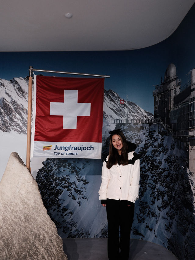 瑞士🇨🇭少女峰 遇暴風雪❄️ 瑞士🇨🇭少女峰 遇暴風雪❄️